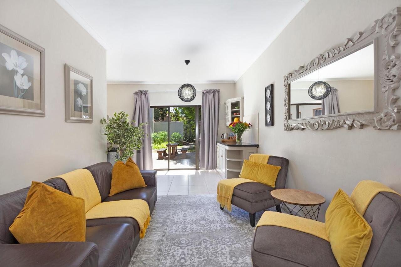 2 On Lismore Guesthouse Tokai Eksteriør bilde
