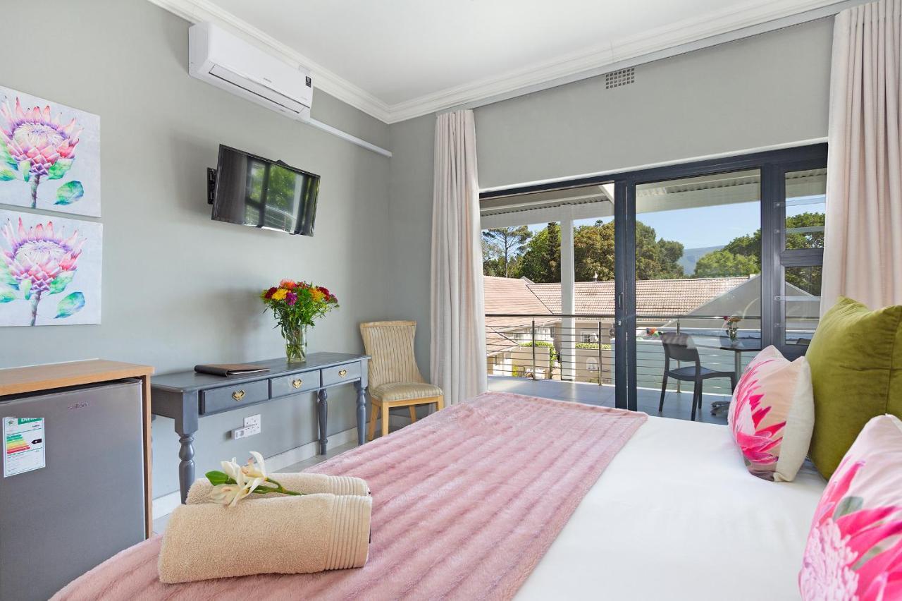 2 On Lismore Guesthouse Tokai Eksteriør bilde