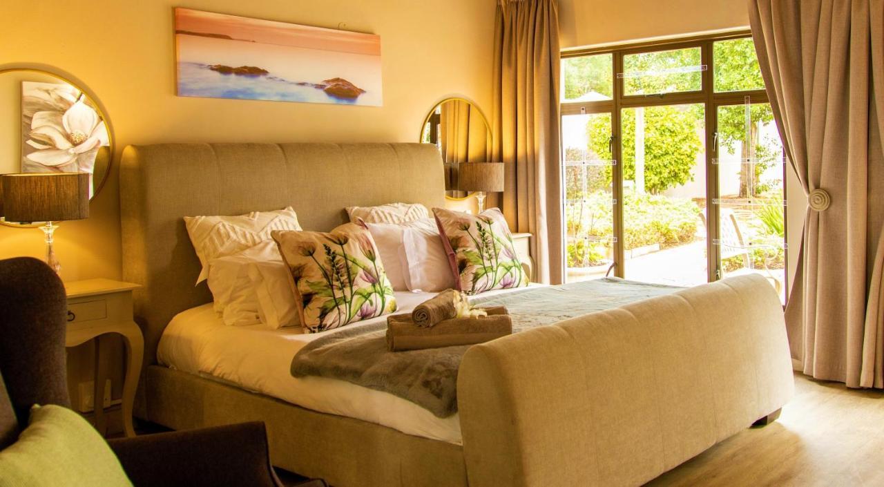 2 On Lismore Guesthouse Tokai Eksteriør bilde