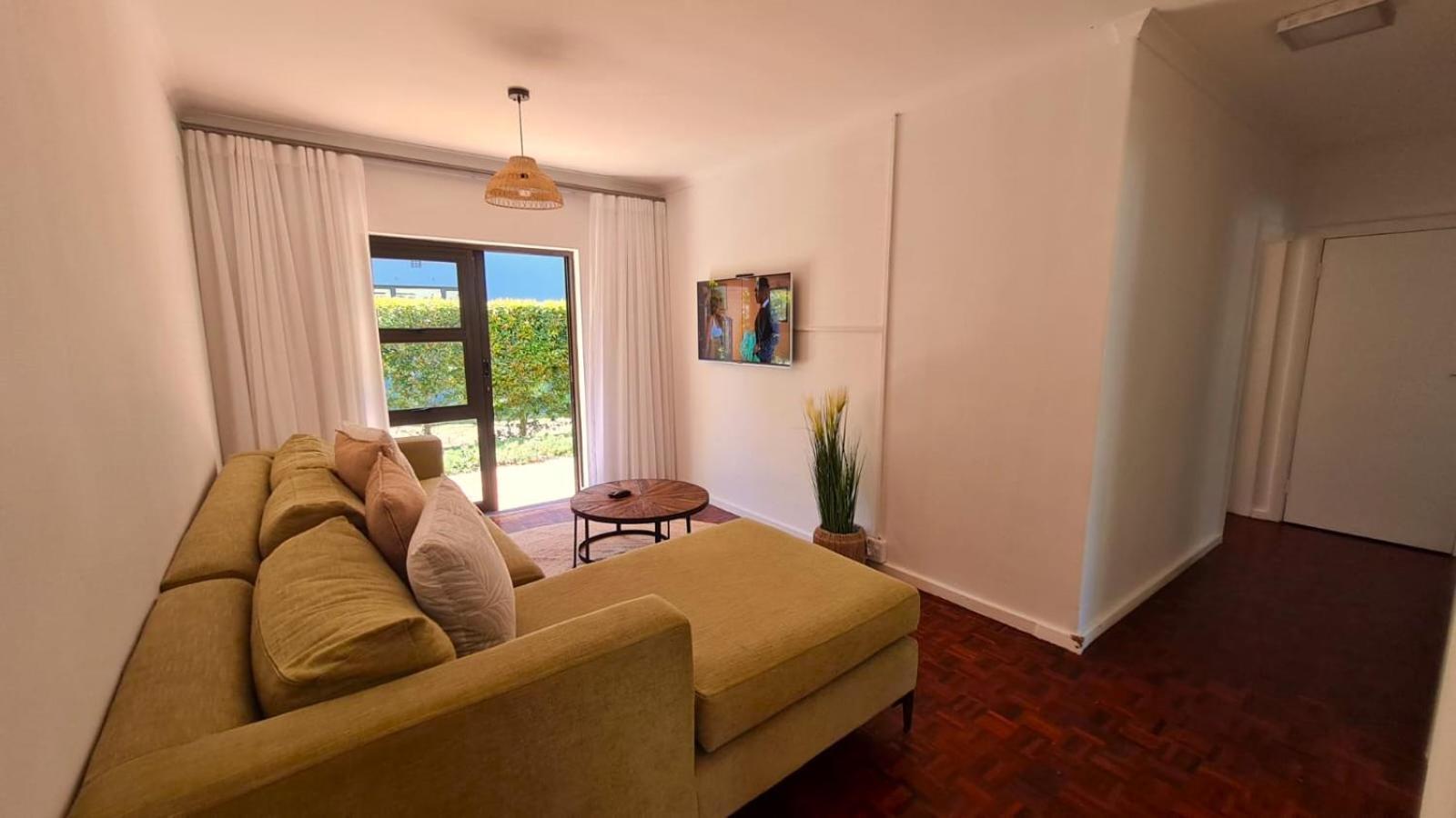2 On Lismore Guesthouse Tokai Eksteriør bilde