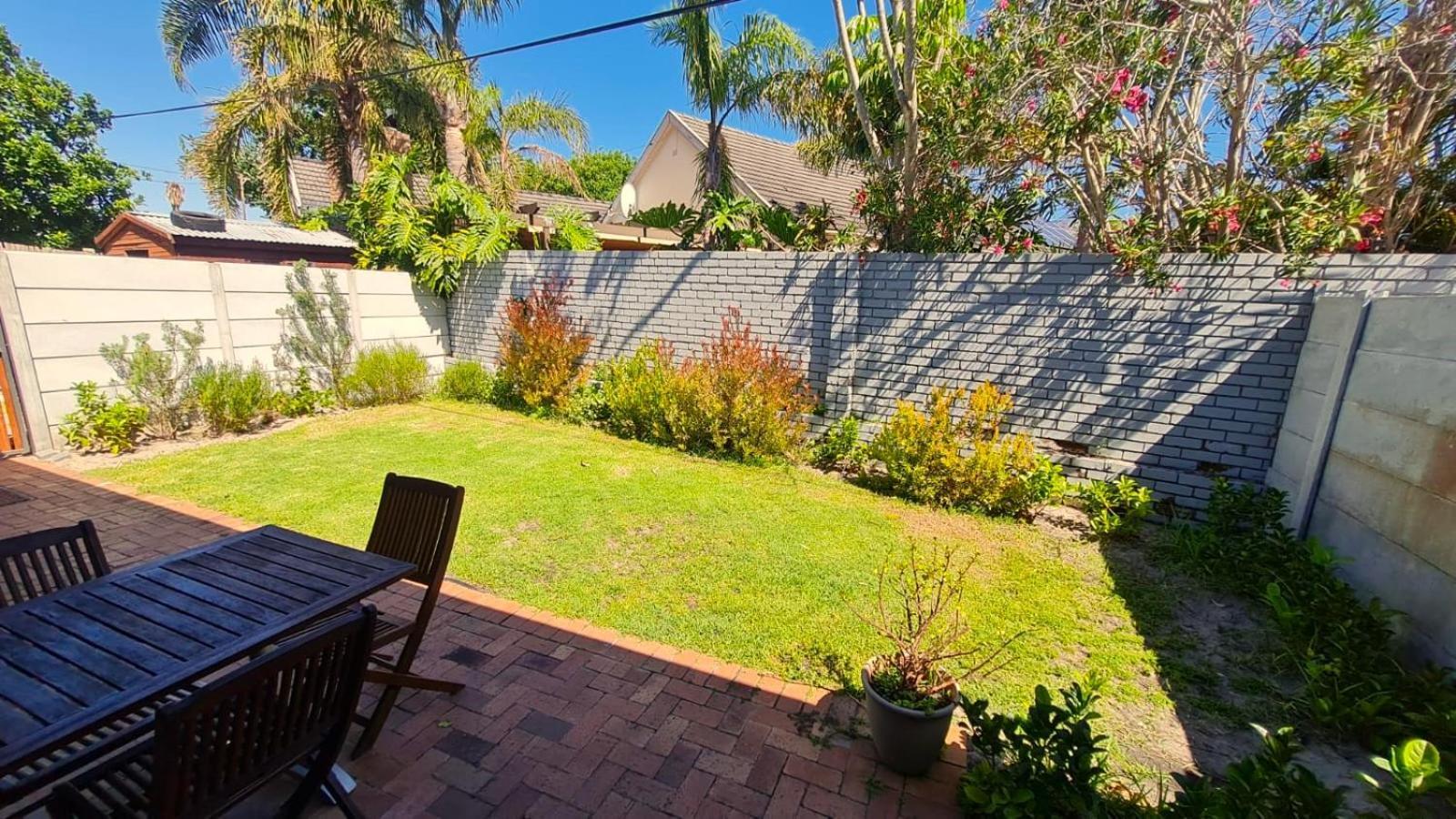 2 On Lismore Guesthouse Tokai Eksteriør bilde