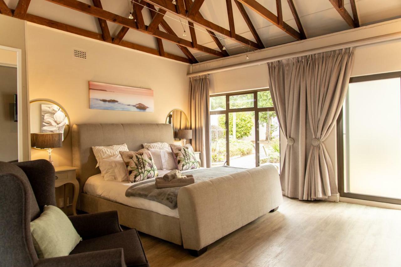 2 On Lismore Guesthouse Tokai Eksteriør bilde